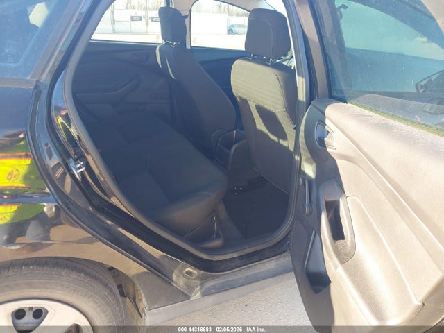 1FADP3E2XJL222740 Ford FOCUS S