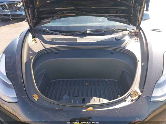 Продажа на аукционе авто 2023 Tesla Model 3 Rear-wheel Drive, vin: 5YJ3E1EA9PF471064, номер лота: 44318706