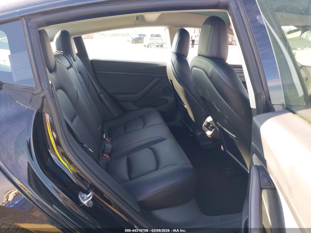 Продажа на аукционе авто 2023 Tesla Model 3 Rear-wheel Drive, vin: 5YJ3E1EA9PF471064, номер лота: 44318706