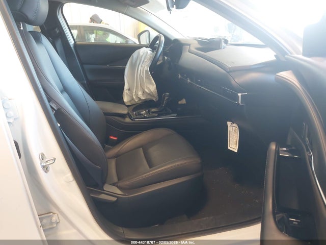 Продажа на аукционе авто 2023 Mazda Cx-30 2.5 S Preferred, vin: 3MVDMBCM3PM507089, номер лота: 44318707