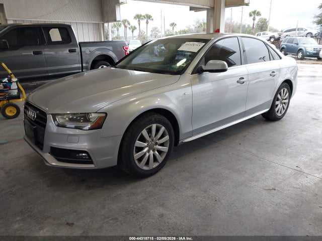 2015 AUDI A4 WAUBFAFL9FN011912 Photo 1