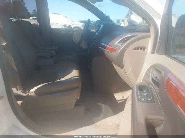2013 CHRYSLER TOWN & COUNTRY 2C4RC1BG5DR509673 Photo 4