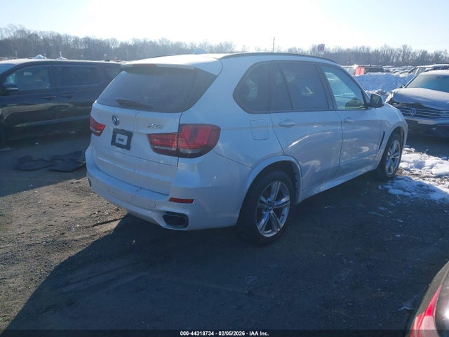44318734 :رقم المزاد ، 5UXKR0C54F0P18115 vin ، 2015 Bmw X5 Xdrive35i مزاد بيع