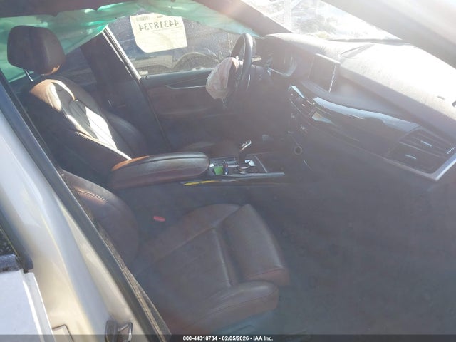 44318734 :رقم المزاد ، 5UXKR0C54F0P18115 vin ، 2015 Bmw X5 Xdrive35i مزاد بيع