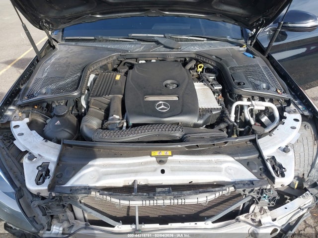 55SWF4KBXHU182221 Mercedes-Benz C 300 Sport 4matic