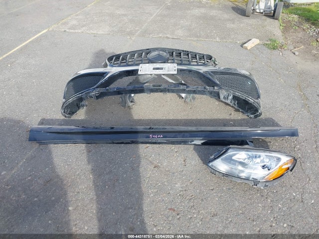 55SWF4KBXHU182221 Mercedes-Benz C 300 Sport 4matic