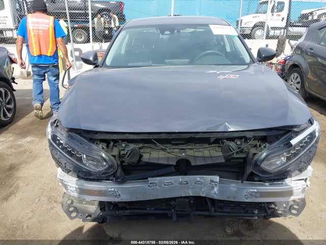 1HGCV3F19NA008357 Honda ACCORD HYBRID