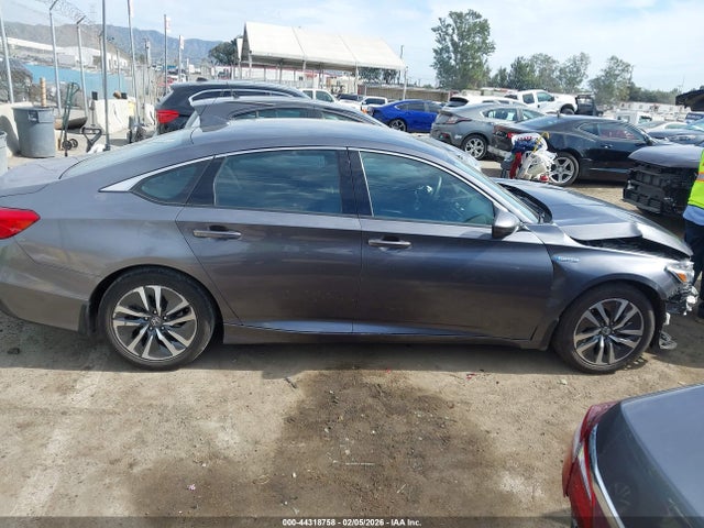 1HGCV3F19NA008357 Honda ACCORD HYBRID