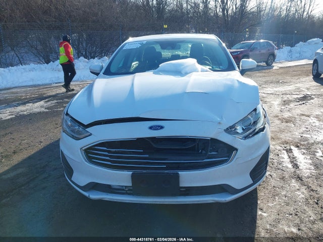 3FA6P0H73LR195450 Ford FUSION SE