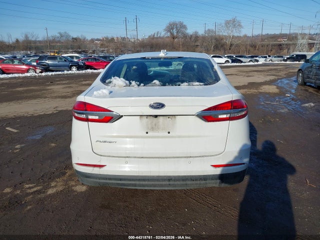 3FA6P0H73LR195450 Ford FUSION SE