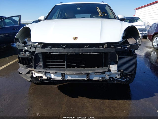 2019 PORSCHE CAYENNE WP1AA2AY1KDA10421 Photo 5