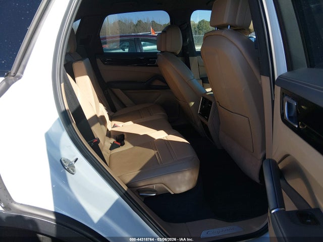2019 PORSCHE CAYENNE WP1AA2AY1KDA10421 Photo 7