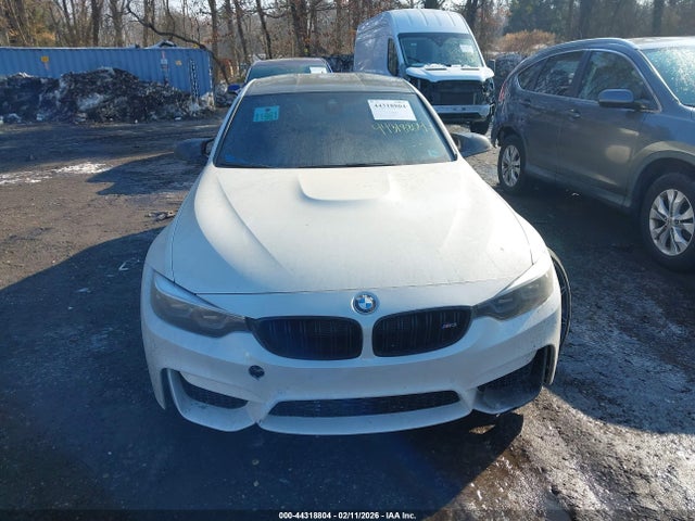 WBS8M9C54J5L00351 BMW M3