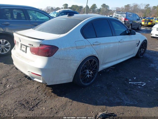 WBS8M9C54J5L00351 BMW M3