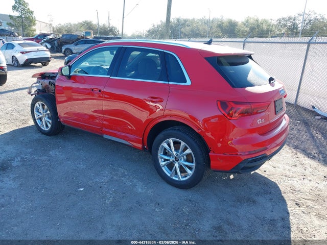 2025 AUDI Q3 WA1DECF33S1048881 Photo 2