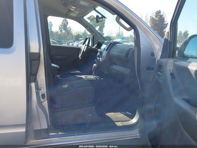 1N6AD0CW5HN705140 Nissan Frontier Sv