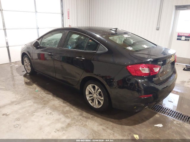 44318854 :رقم المزاد ، 1G1BC5SM6K7152459 vin ، 2019 Chevrolet Cruze Ls مزاد بيع