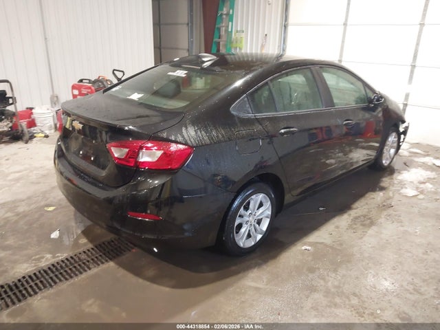 44318854 :رقم المزاد ، 1G1BC5SM6K7152459 vin ، 2019 Chevrolet Cruze Ls مزاد بيع