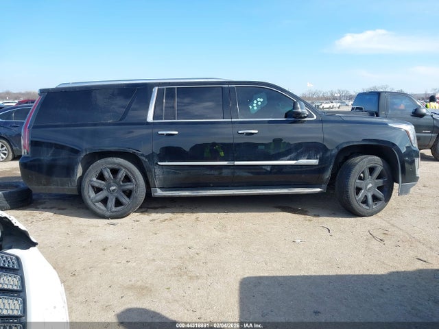 Aukcja sprzedaży 2017 Cadillac Escalade Esv Luxury, vin: 1GYS3HKJ2HR380674, numer aukcji: 44318881