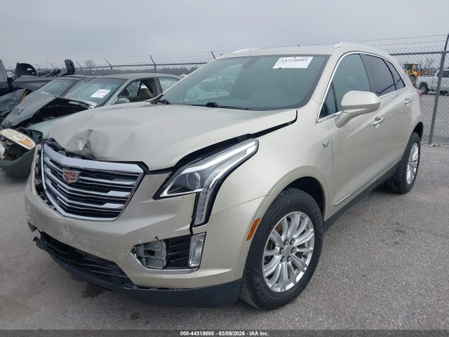 2017 CADILLAC XT5 1GYKNARS3HZ141327 Photo 1
