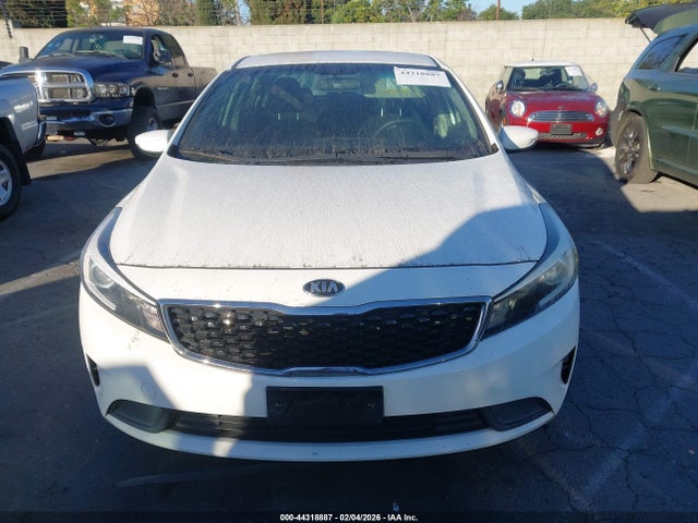 3KPFK4A71JE214429 KIA FORTE LX