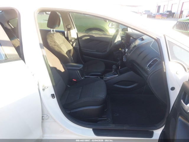 3KPFK4A71JE214429 KIA FORTE LX