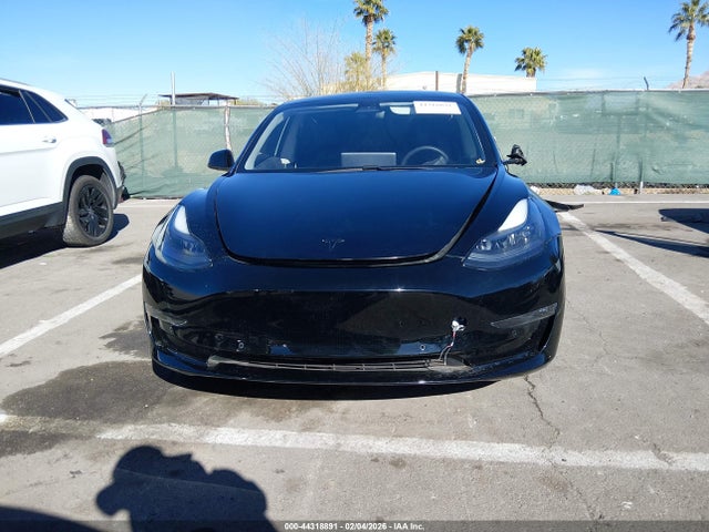 44318891 :رقم المزاد ، 5YJ3E1EA8MF875873 vin ، 2021 Tesla Model 3 Standard Range Plus Rear-wheel Drive مزاد بيع