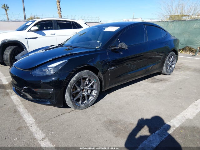 44318891 :رقم المزاد ، 5YJ3E1EA8MF875873 vin ، 2021 Tesla Model 3 Standard Range Plus Rear-wheel Drive مزاد بيع