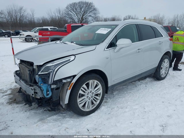 2019 CADILLAC XT5 1GYKNFRS1KZ130878 Photo 1