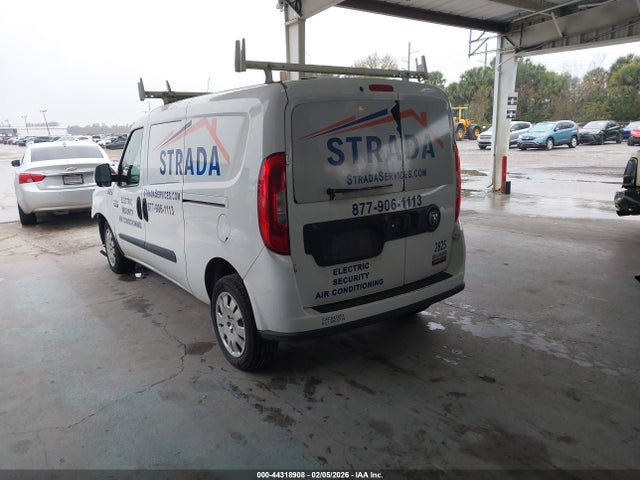 2021 RAM PROMASTER CITY ZFBHRFBB2M6U44352 Photo 2