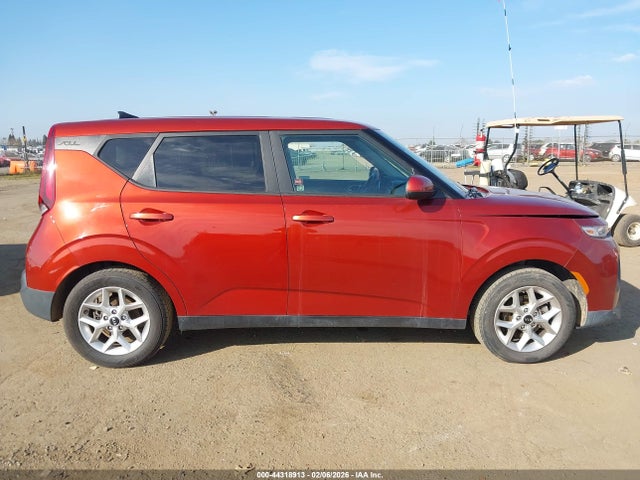 KIA SOUL S 2021 KNDJ23AU2M7772644 Image 13