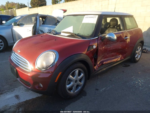 2007 MINI COOPER WMWMF33537TT53430 Photo 1