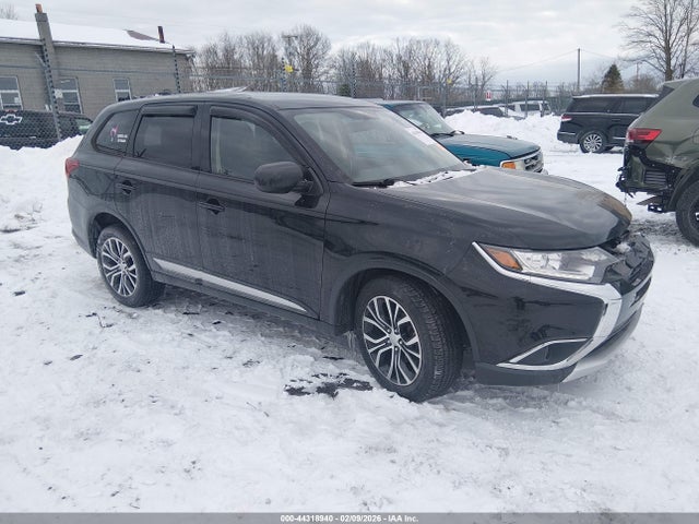 2018 Mitsubishi Outlander Es/le/se/sel მანქანა იყიდება აუქციონზე, vin: JA4AZ3A37JJ006372, აუქციონის ნომერი: 44318940