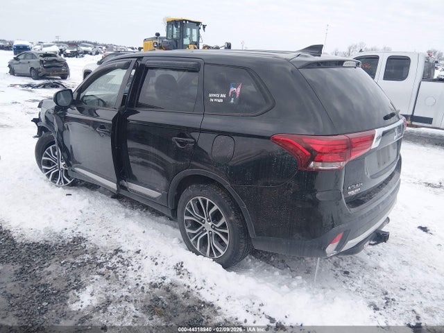 2018 Mitsubishi Outlander Es/le/se/sel მანქანა იყიდება აუქციონზე, vin: JA4AZ3A37JJ006372, აუქციონის ნომერი: 44318940