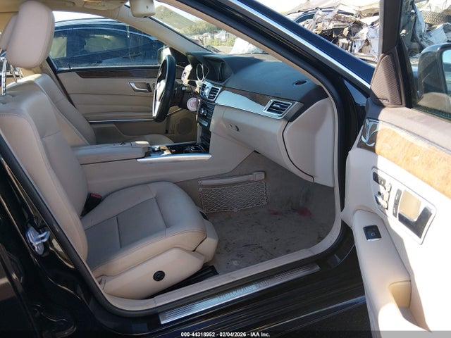 Mercedes-Benz E 350 2014 WDDHF5KB1EB011622 Image 5