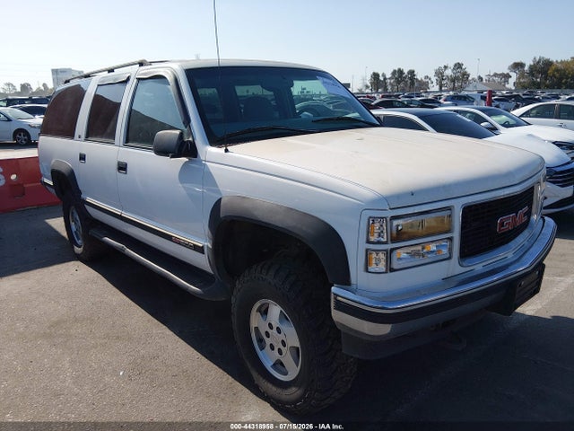 1999 Gmc Suburban 1500 Slt Cmi მანქანა იყიდება აუქციონზე, vin: 3GKFK16R1XG523425, აუქციონის ნომერი: 44318958
