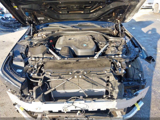 2024 Bmw 530i Xdrive მანქანა იყიდება აუქციონზე, vin: WBA53FJ07RCR18321, აუქციონის ნომერი: 44318963