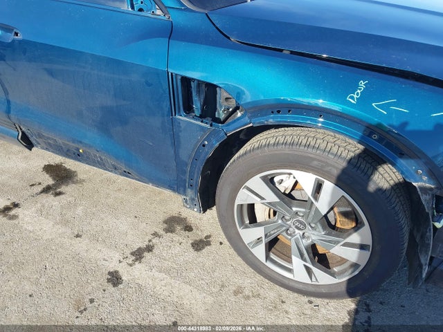Aukcja sprzedaży 2022 Audi E-tron Premium Quattro, vin: WA1AAAGE0NB010560, numer aukcji: 44318983