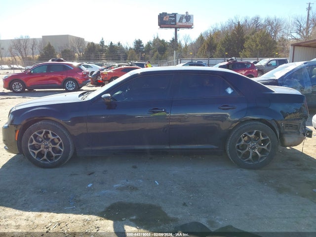 Aukcja sprzedaży 2017 Chrysler 300 300s Awd, vin: 2C3CCAGG8HH568098, numer aukcji: 44319005
