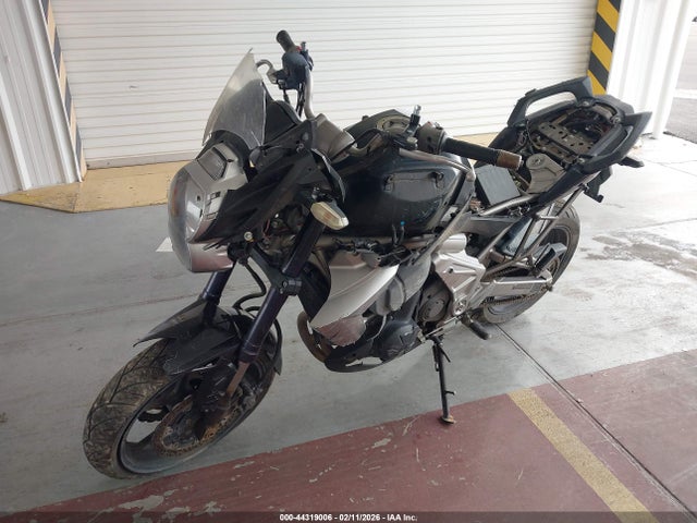 Продажа на аукционе авто 2010 Kawasaki Le650 C, vin: JKALEEC1XAA002621, номер лота: 44319006