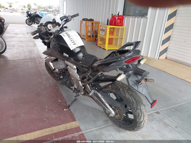 Продажа на аукционе авто 2010 Kawasaki Le650 C, vin: JKALEEC1XAA002621, номер лота: 44319006