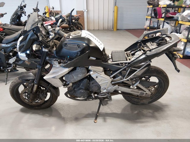 Продажа на аукционе авто 2010 Kawasaki Le650 C, vin: JKALEEC1XAA002621, номер лота: 44319006