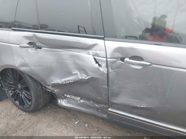 Land Rover Range Rover P525 Westminster 2021 SALGS2SE0MA427958 Image 6
