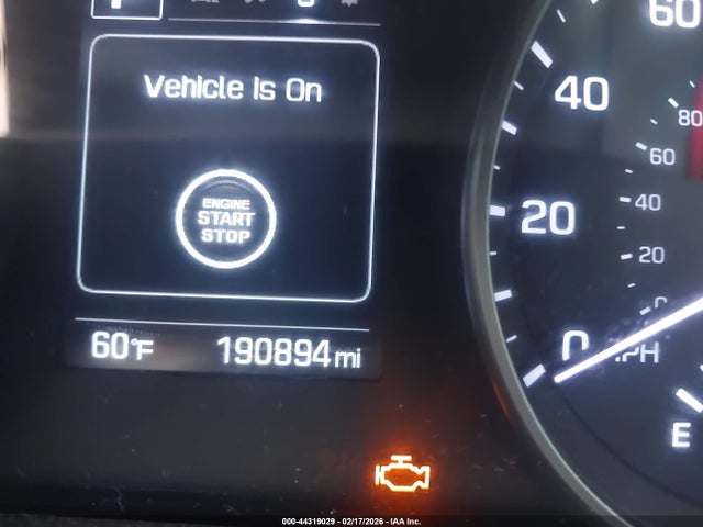 5NPD84LF9HH043834 Hyundai ELANTRA SE