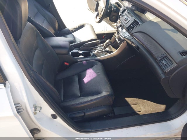 1HGCR2F13HA197963 Honda Accord Sport Se
