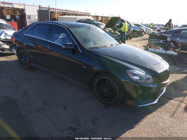 2016 MERCEDES-BENZ E 350 WDDHF5KB1GB202377