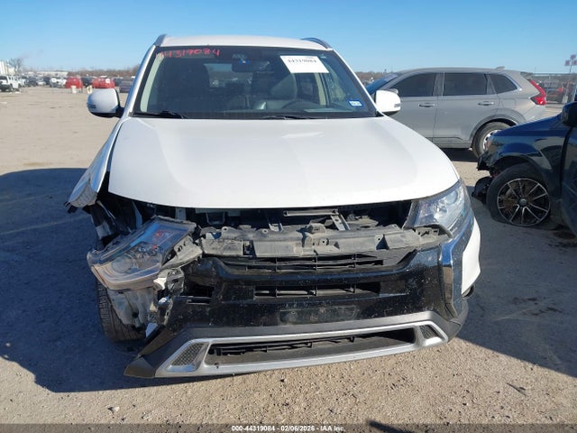 Продаж на аукціоні авто 2020 Mitsubishi Outlander Sel 2.4 S-awc, vin: JA4AZ3A39LZ021072, номер лоту: 44319084