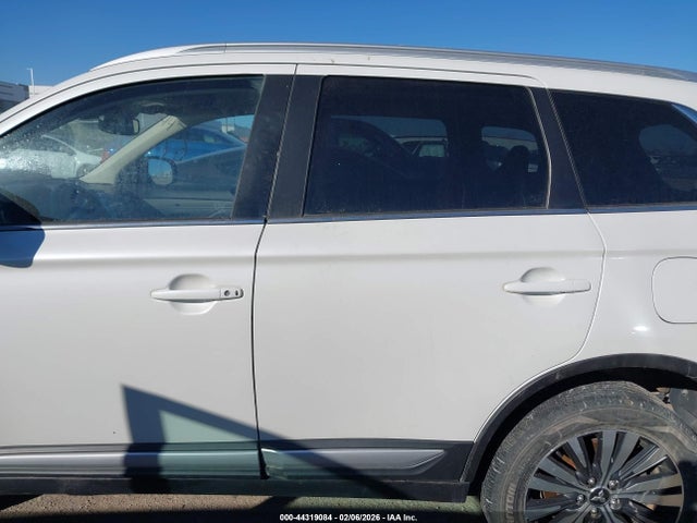 Продаж на аукціоні авто 2020 Mitsubishi Outlander Sel 2.4 S-awc, vin: JA4AZ3A39LZ021072, номер лоту: 44319084