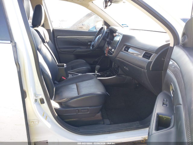 2020 MITSUBISHI OUTLANDER JA4AZ3A39LZ021072 Photo 4