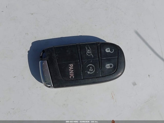 2014 Jeep Grand Cherokee Overland მანქანა იყიდება აუქციონზე, vin: 1C4RJECG6EC245806, აუქციონის ნომერი: 44319092